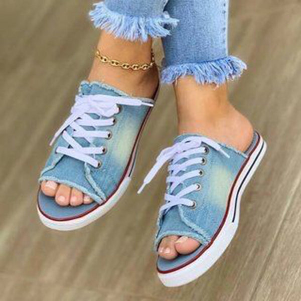 Women Slippers Summer Slides Hollow Out Breathable Home Slippers Thick Soled Sandals Women Shoes Flip Flops Zapatillas Mujer