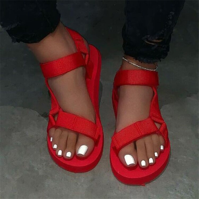 Ladies Outdoor Beach Slippers 2020 New Women Spring/Summer New Soft-Slip Non-Slip Sandals Foam Sole Durable Sandals